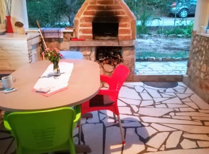 Apartamento With Parking Space Zuljana, Peljesac - 20413